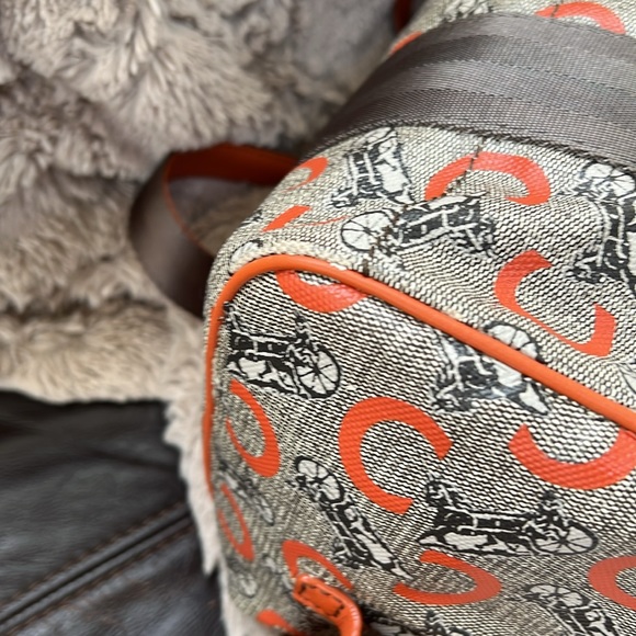 CELINE Boston / Shoulder Bag in great condition - Picture 13 of 17